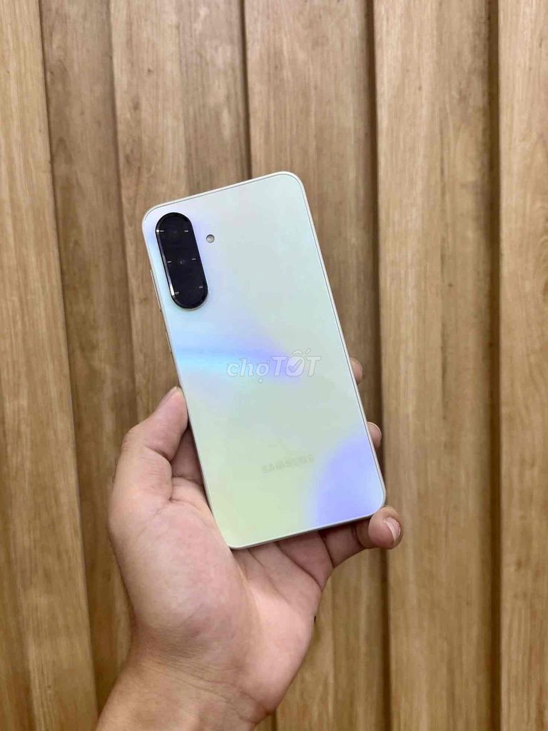 Samsung A36 5G 128GB Trắng Đã sử dụng. Mua bán Điện thoại tại Quận Đống Đa Hà Nội được đăng bởi Hanoi moibile đức hình 1