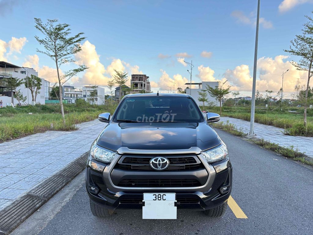 Toyota Hilux 2021 2.4E 4x2 AT - 75000 km. Mua bán Ô tô tại Thành phố Hà Tĩnh Hà Tĩnh được đăng bởi Vĩnh Trung hình 2