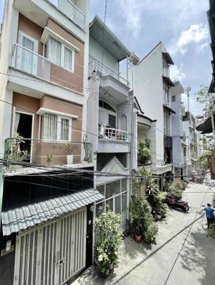 Hẻm 4m Đường Vườn Chuối Q 3, ngang 3x8m 5 tầng nhà mới đẹp