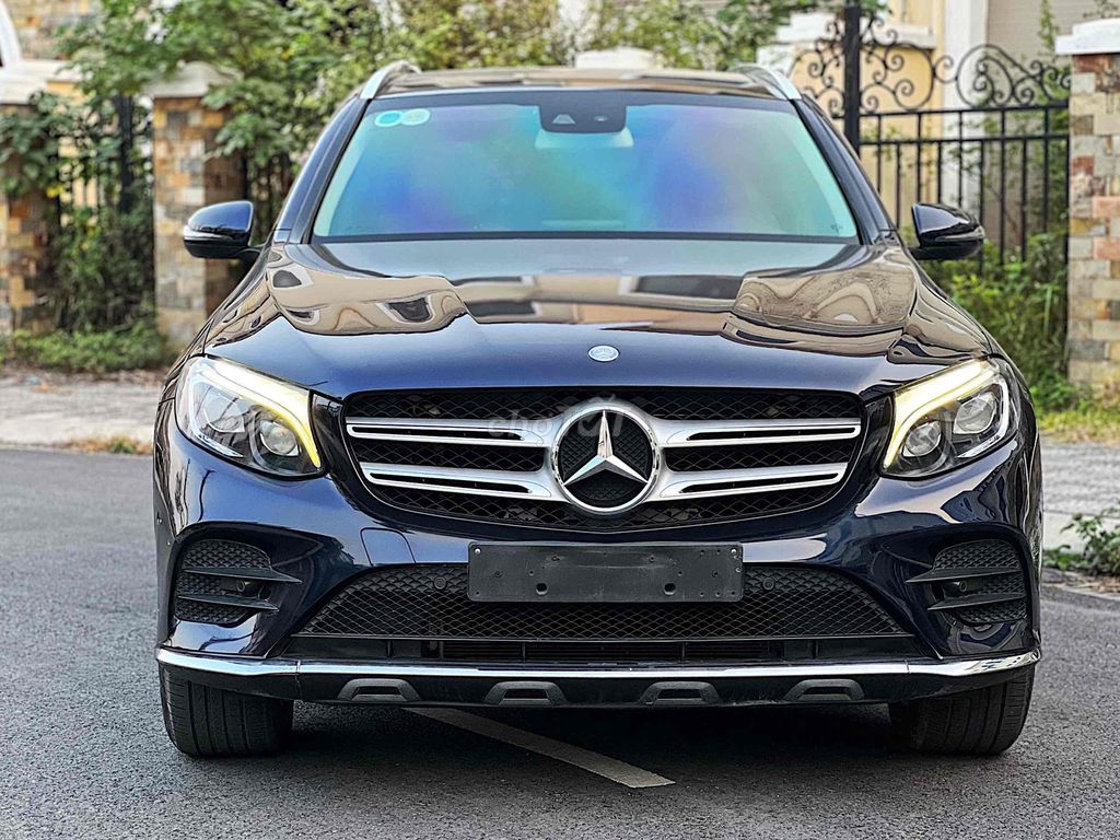 Mercedes Benz GLC 300 AMG model 2017