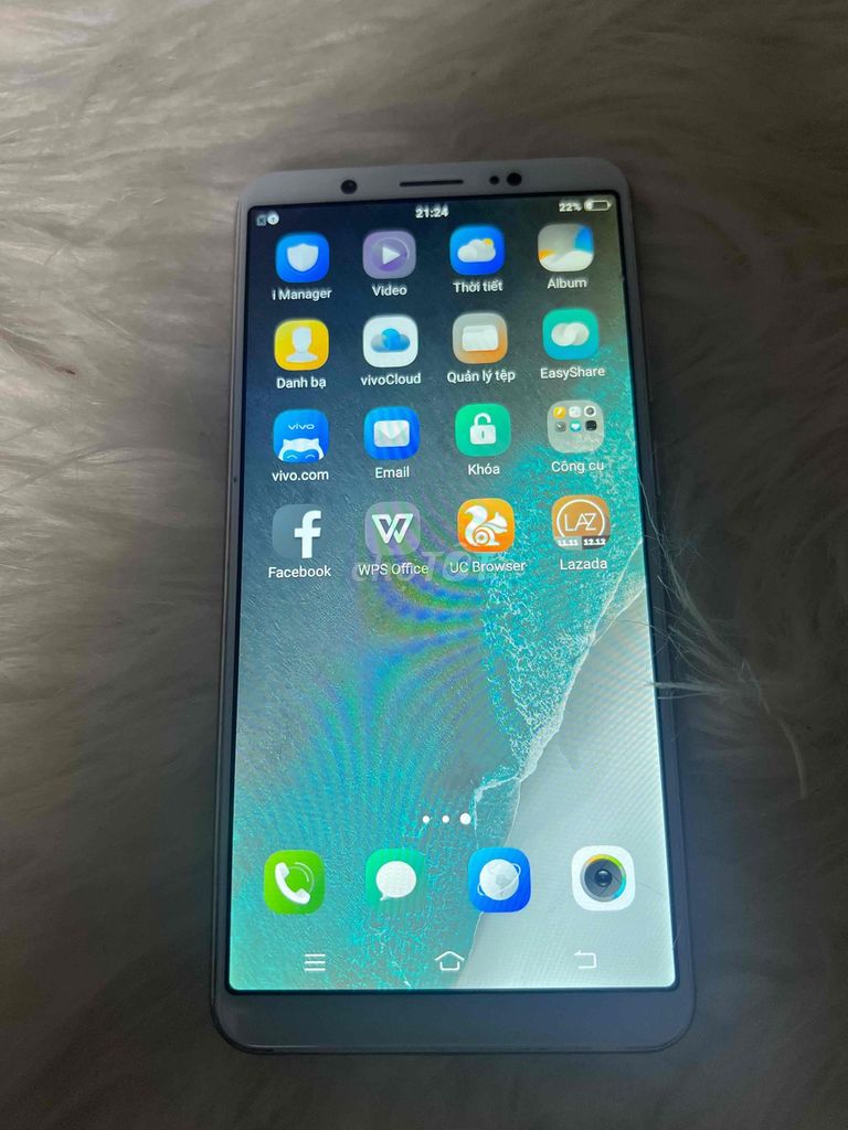 Vivo V7 Plus gam 4/64g máy mượt. Mua bán Điện thoại tại Quận Ninh Kiều Cần Thơ được đăng bởi CẦM ĐỒ LT hình 1
