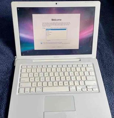 macbook 2007 pin hư chính hãng sạc theo máy