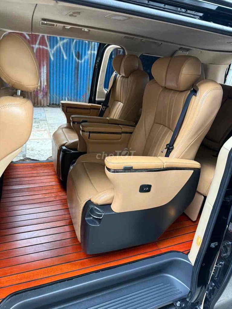 Hyundai Starex tự động nhập hàn Quốc vip limosin.. Mua bán Ô tô tại Quận Tân Phú Tp Hồ Chí Minh được đăng bởi chú năm phát  hình 10