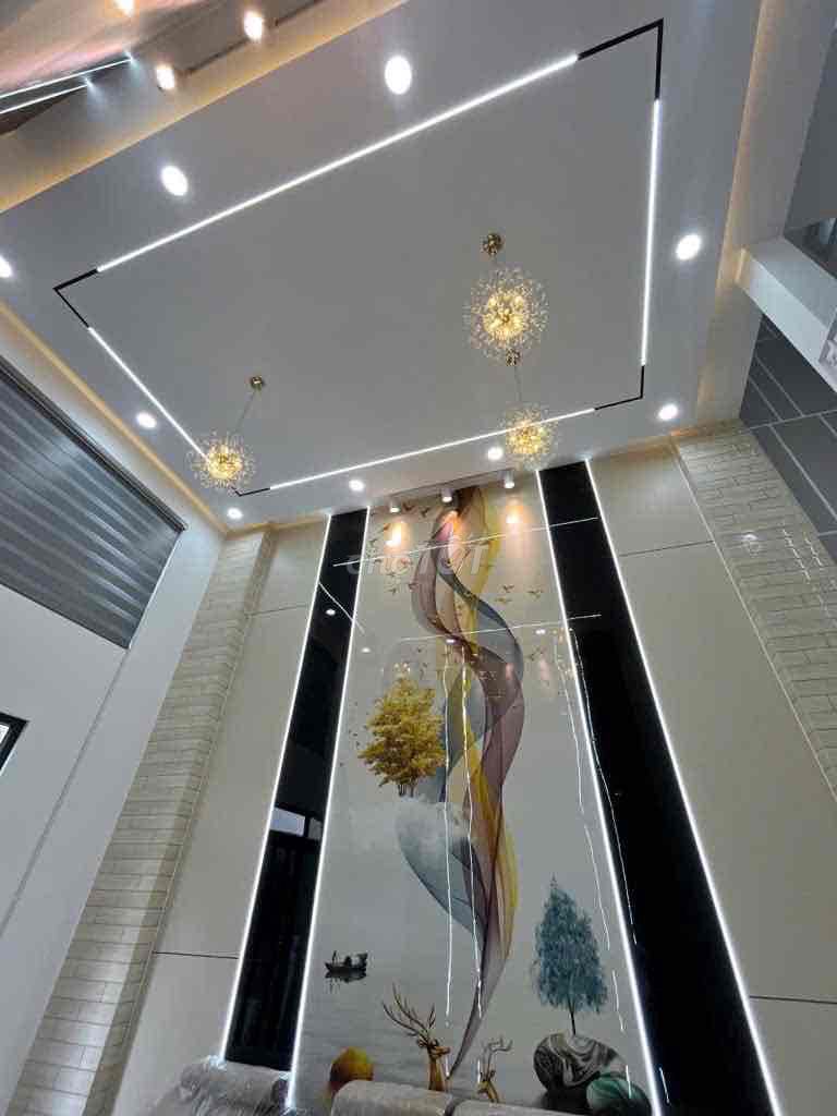 Nhà mới đẹp 5 lầu Hương lộ 2 Bình Tân 68m2( 4m x 17m)