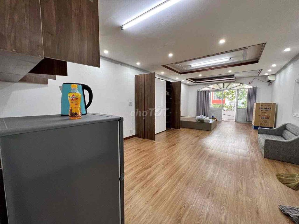 Studio rộng 40m2 ngay UEH cs B - Nguyễn Tri Phương Quận 10 - ảnh 3