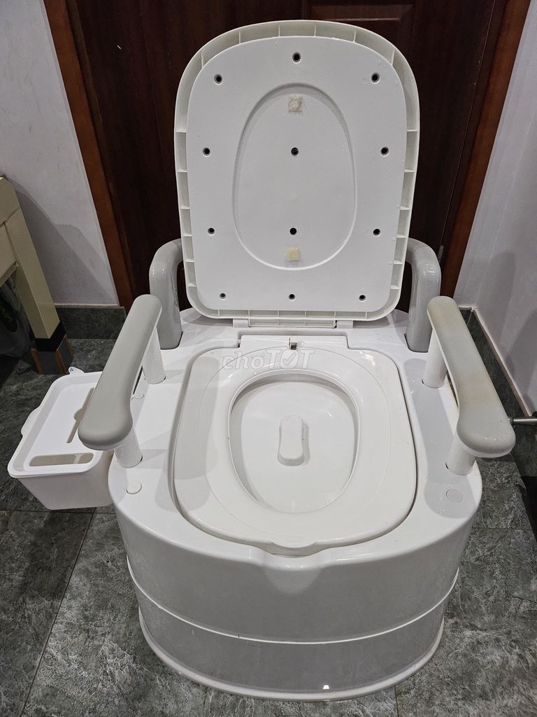 Bô vệ sinh nhựa Trắng dễ vệ sinh. Mua bán Thiết bị vệ sinh, nhà tắm tại Quận Gò Vấp Tp Hồ Chí Minh được đăng bởi Mai hình 1