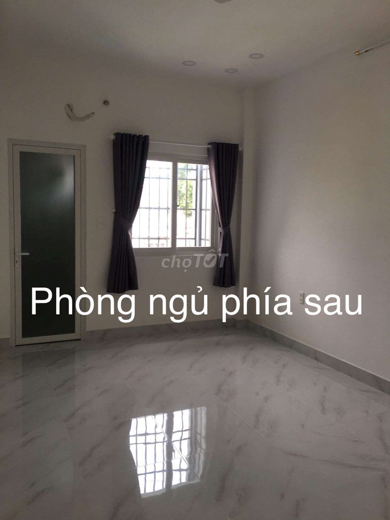 Nhà 3 lầu 4pn.6wc hẻm gần chợ Tân Mỹ