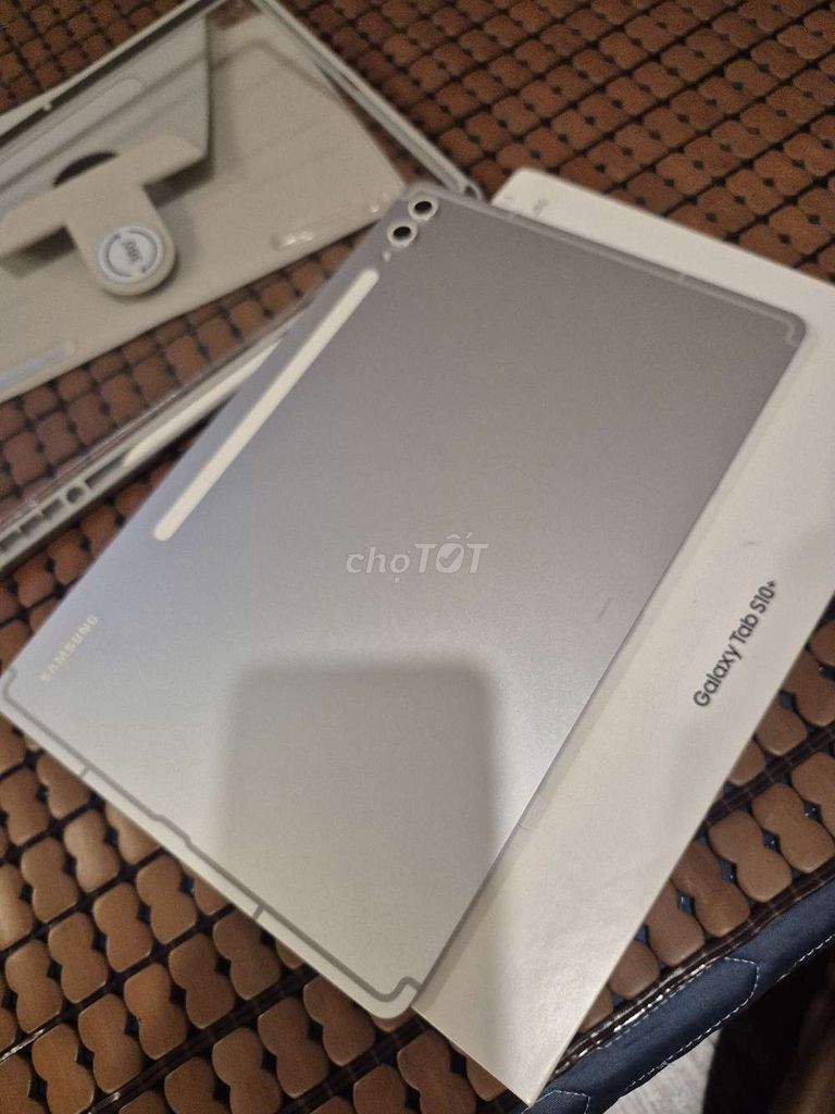 Samsung Tab S10 plus Wifi 12G/256G Bạc. Mua bán Máy tính bảng tại Quận Long Biên Hà Nội được đăng bởi gomu no gomu hình 1