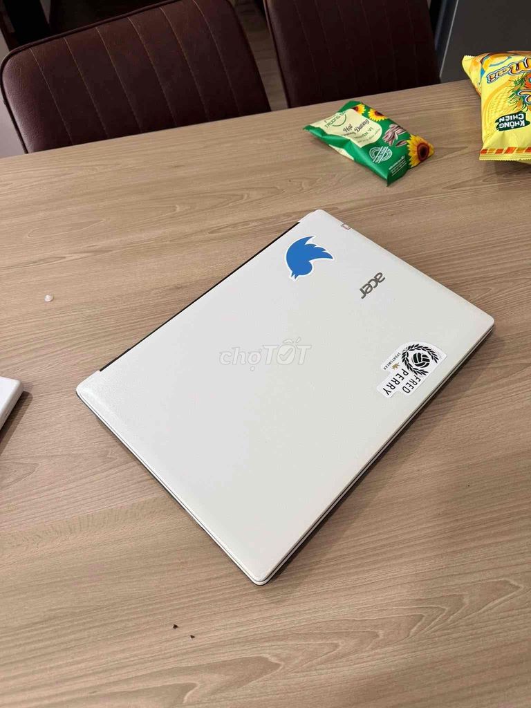 Acer Core i3 8GB/128GB 14 inch. Mua bán Laptop tại Quận Ngũ Hành Sơn Đà Nẵng được đăng bởi Nguyen Mai hình 1