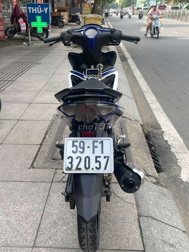 Yamaha Exciter 135 2014 mới 90% biển số thành phố. Mua bán Xe máy tại Quận Tân Phú Tp Hồ Chí Minh được đăng bởi Tuanduy hình 4