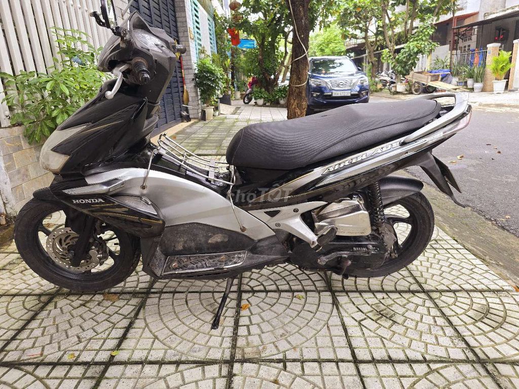 🍎BÁN AIR BLADE HON ĐA phun xăng điện tữ 2010. Mua bán Xe máy tại Quận Hải Châu Đà Nẵng được đăng bởi cường thịnh hình 5