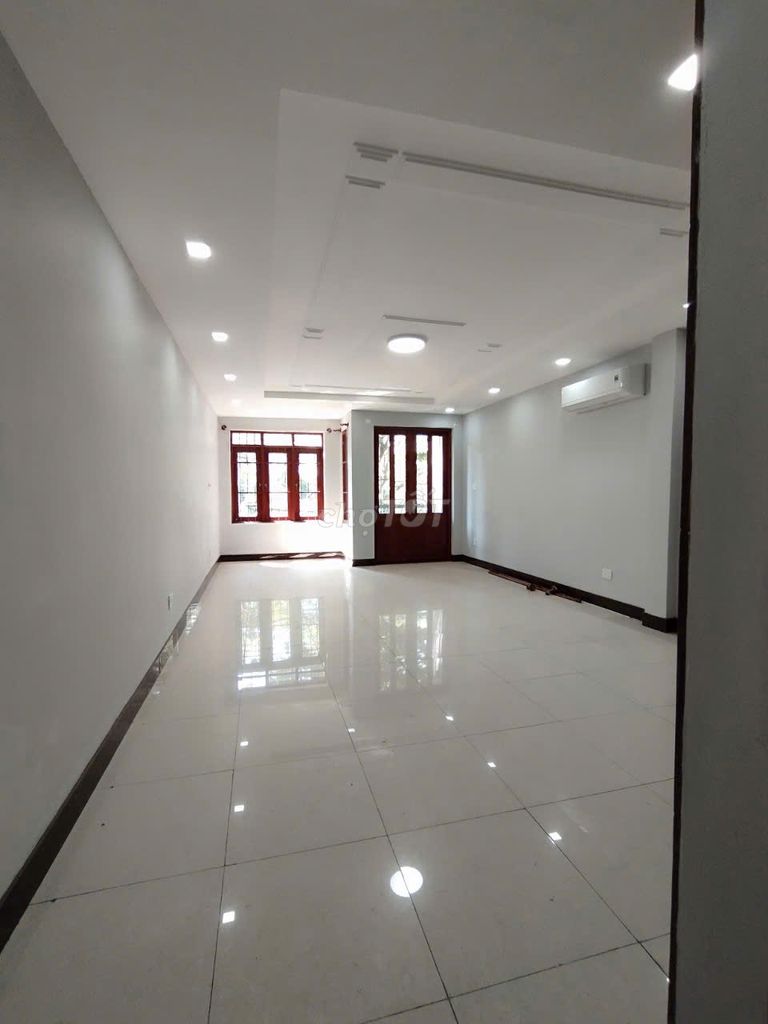 Rent · 6 bd · 100 м² · Quận Bình Tân, ул. Đường số 7
