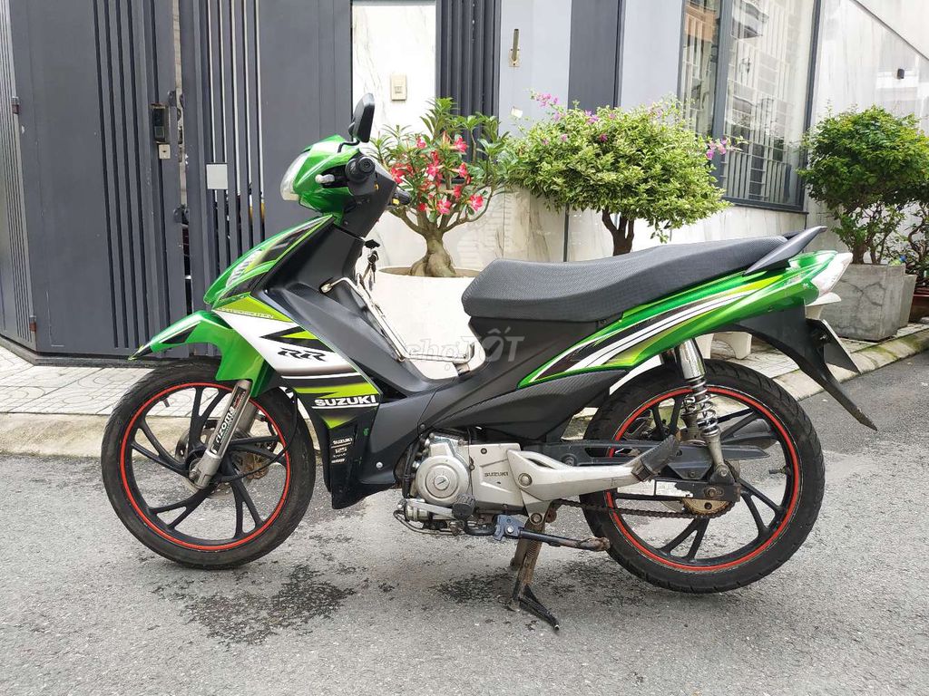 Xe Suzuki Axelo côn tay .bstp xe đẹp máy êm. Mua bán Xe máy tại Quận Gò Vấp Tp Hồ Chí Minh được đăng bởi Huỳnh minh hiệp hình 3