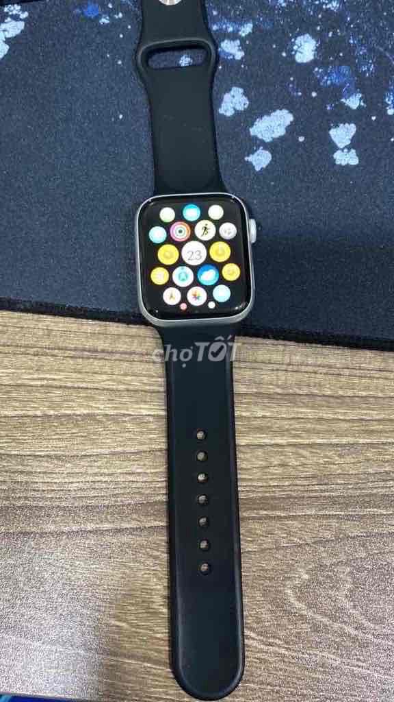 Apple Watch series 5 44mm Nhôm. Mua bán Thiết bị đeo thông minh tại Quận 7 Tp Hồ Chí Minh được đăng bởi hoàng vinh hiển hình 1