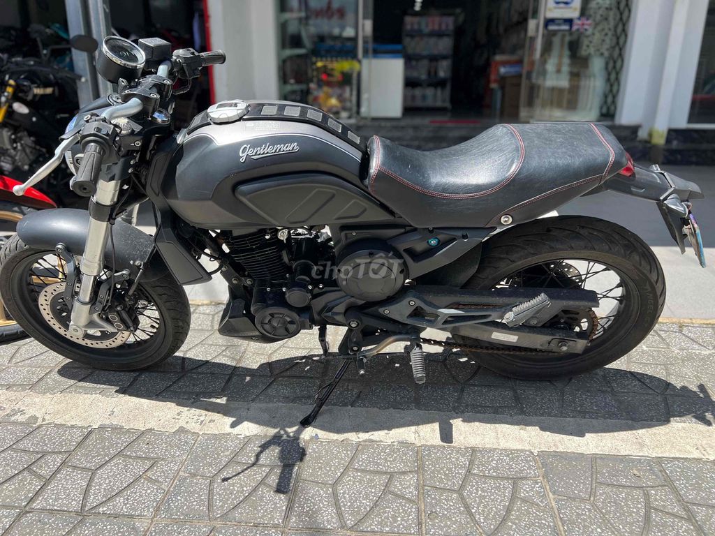 GPX gentleman 200❇️Đồng Moto Đà Lạt❇️. Mua bán Xe máy tại Thành phố Đà Lạt Lâm Đồng được đăng bởi ĐỒNG MOTOR 2  cá nhân hình 2