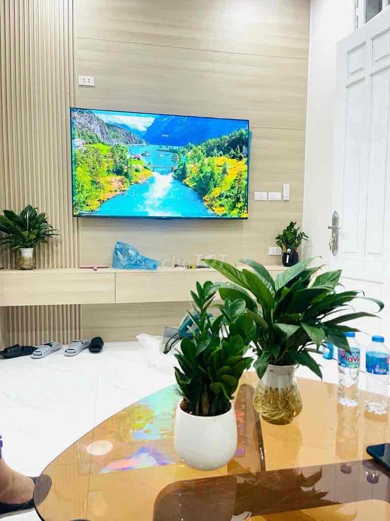 Phú Minh , 40m2 , 6 tầng , lô góc , ôtô qua nhà  ,  thang máy ,