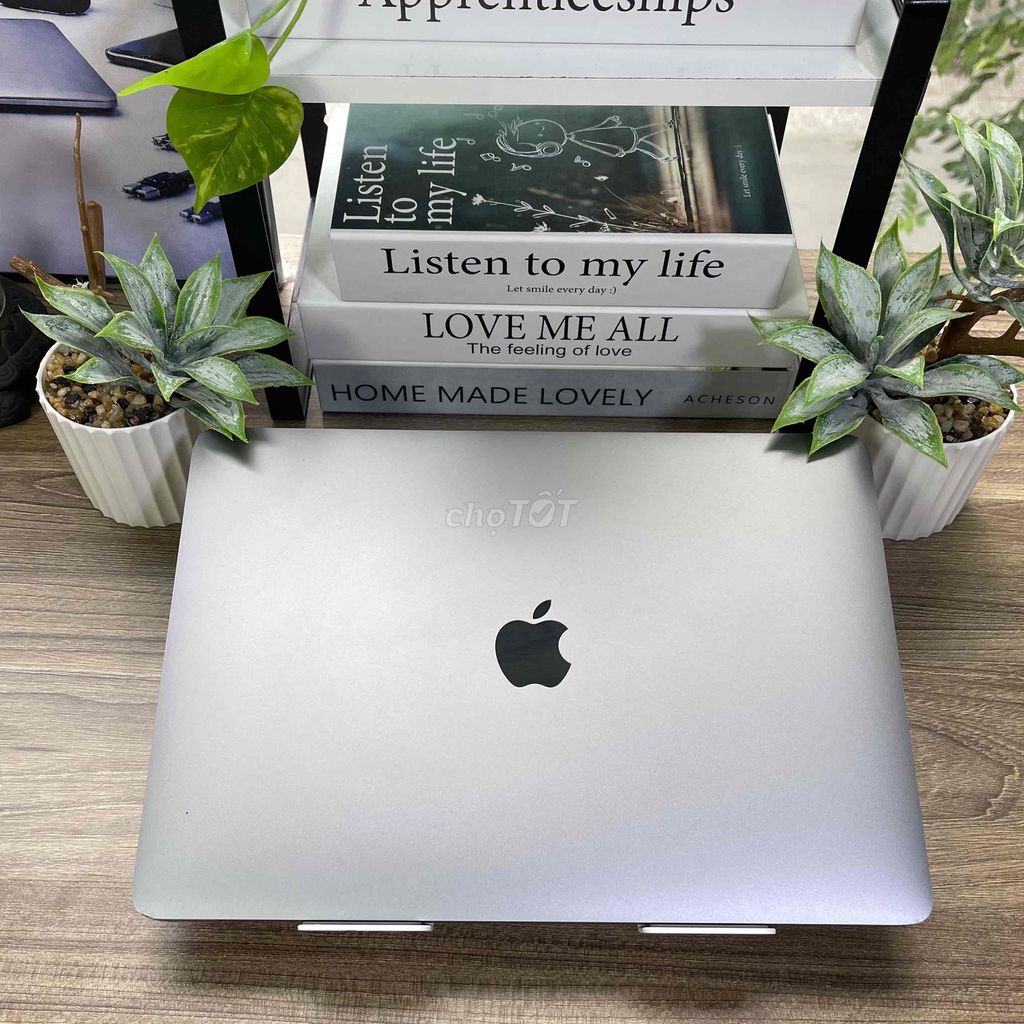 Apple Macbook Pro 13 inch M1 8GB/256GB Xám. Mua bán Laptop tại Quận Tân Bình Tp Hồ Chí Minh được đăng bởi Phát Võ hình 1