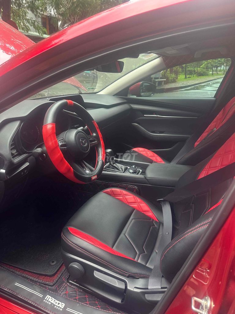 Mazda 3 2022 1.5L Deluxe - 6000 km. Mua bán Ô tô tại Huyện Nhà Bè Tp Hồ Chí Minh được đăng bởi thanh mai hình 5