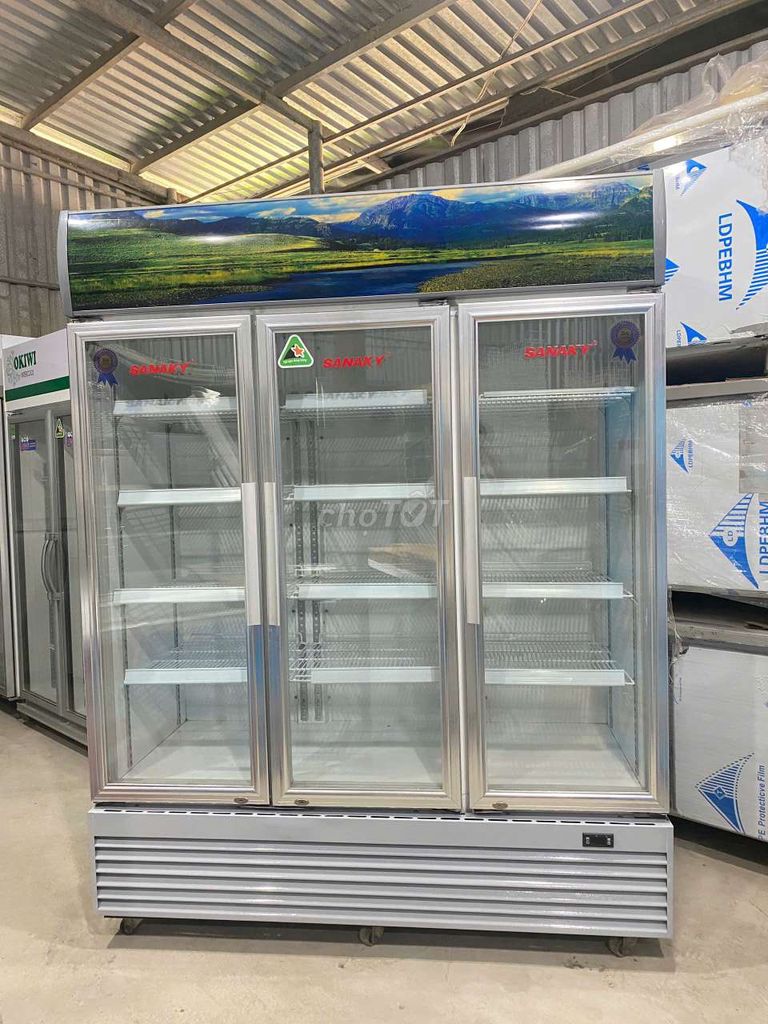 Tủ mát Sanaky 3 cánh đã qua sử dụng. Mua bán Tủ lạnh tại Huyện Bình Chánh Tp Hồ Chí Minh được đăng bởi TRỌNG PHÚC hình 1