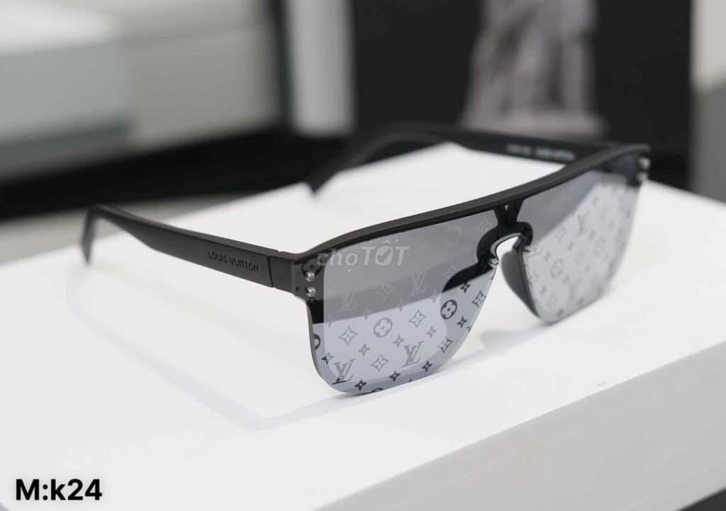 Kính Nam LV Cao Cấp. Mua bán Phụ kiện thời trang khác tại Quận Bình Tân Tp Hồ Chí Minh được đăng bởi Trúc Phương hình 1