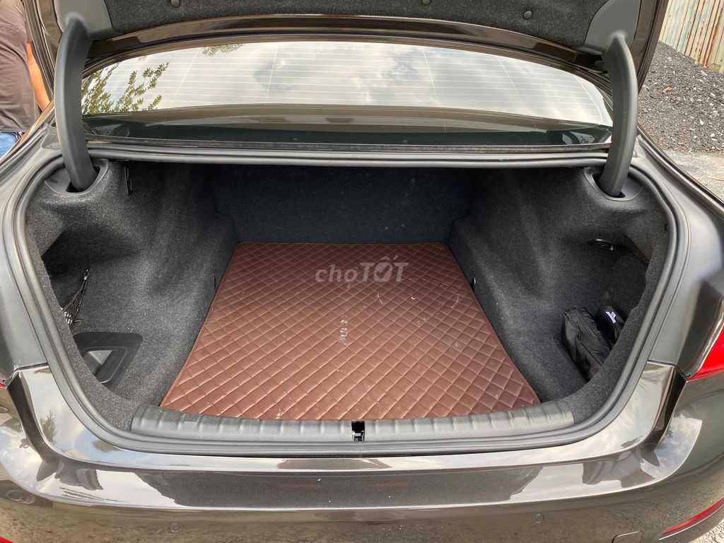 BMW 5 Series 2***0 km. Mua bán Ô tô tại Thành phố Thủ Đức Tp Hồ Chí Minh được đăng bởi Nguyễn Thanh Thái hình 9