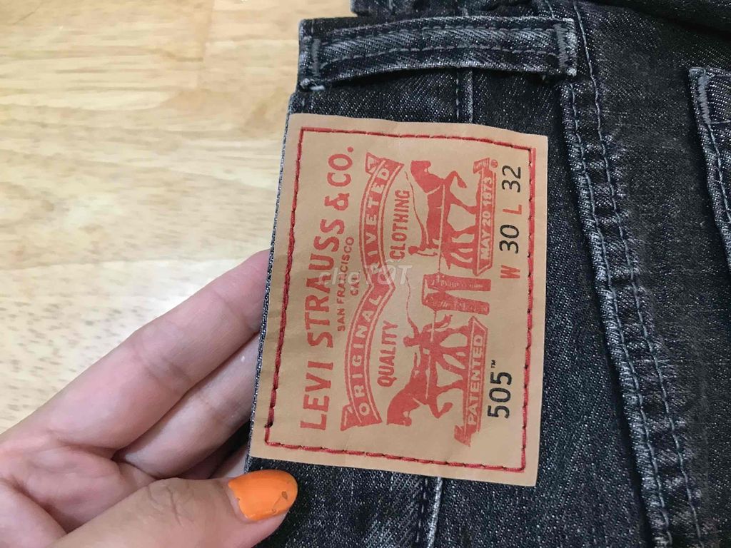 Quần Jean Levis size 30 ( auth)