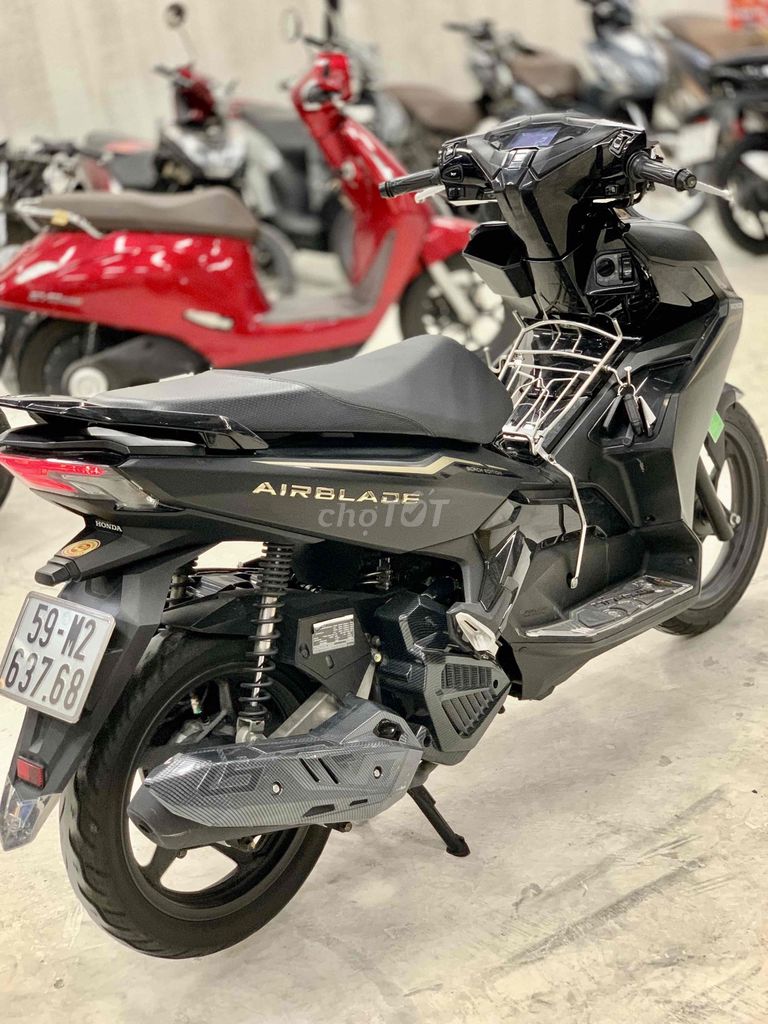 🔥Air Blade 125 2022 đen nhám BSTP Smartkey zin đẹp. Mua bán Xe máy tại Thành phố Thủ Đức Tp Hồ Chí Minh được đăng bởi Khương Phan hình 14