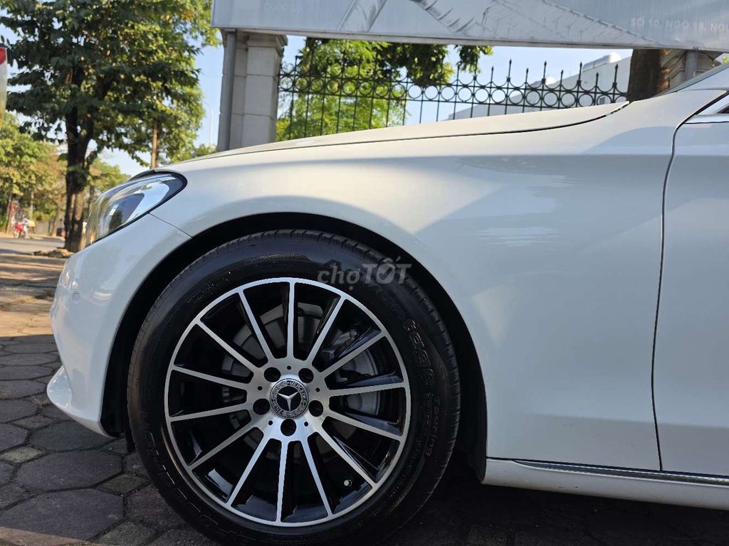 2018 C200 - 68000 km. Mua bán Ô tô tại Huyện Gia Lâm Hà Nội được đăng bởi Nguyễn Xuân Nam hình 6