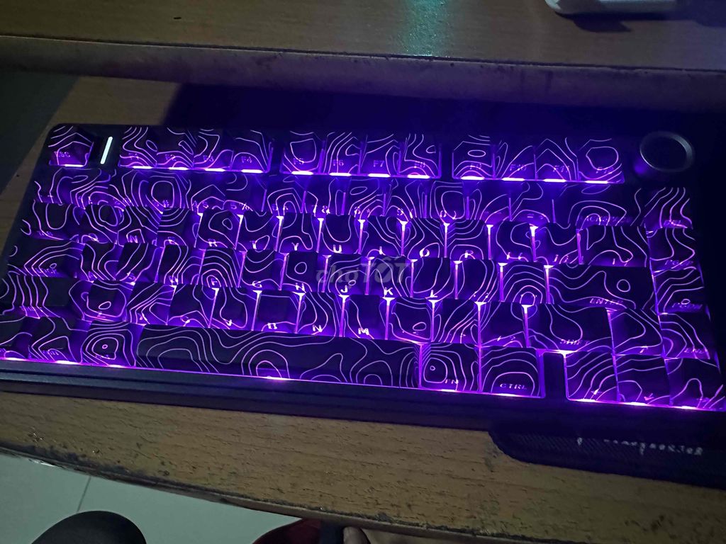Bàn phím cơ Đen Tím Đèn RGB Chơi game. Mua bán Phụ kiện (Màn hình, Chuột...) tại Huyện Châu Thành Đồng Tháp được đăng bởi Trung Tín hình 1