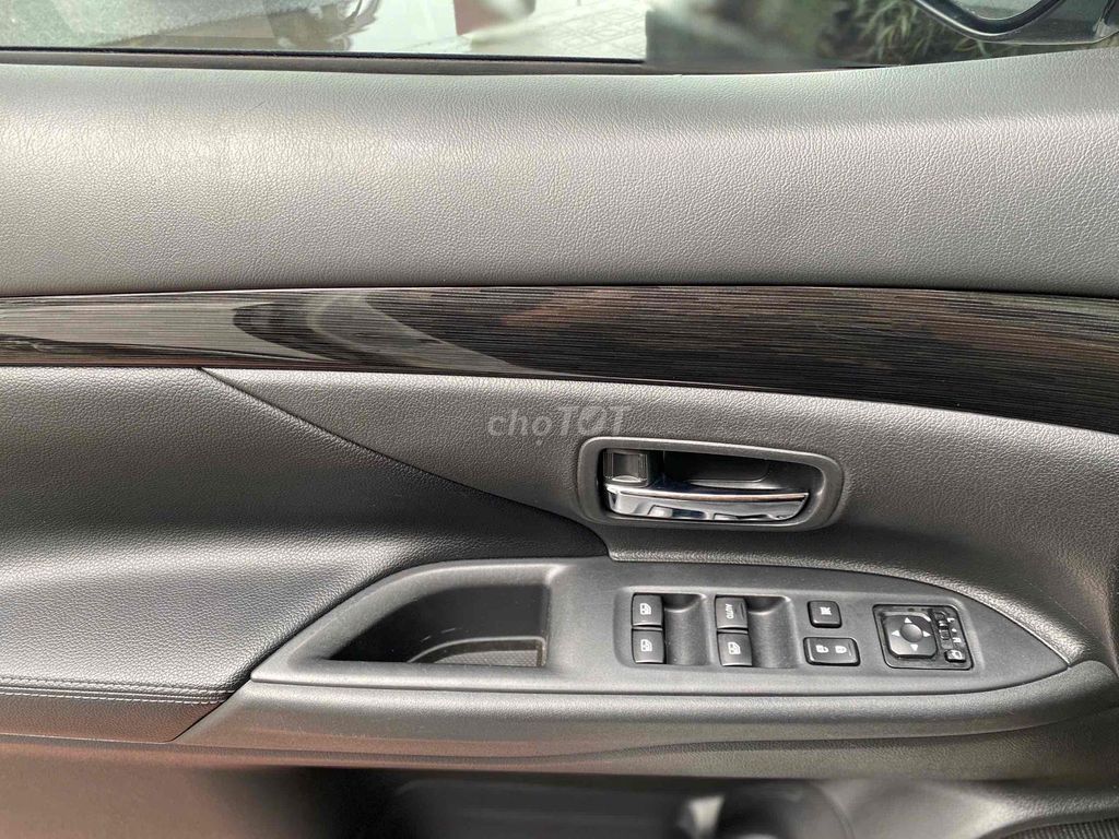 Mitsubishi Outlander 2018 2.4 Trắng. Mua bán Ô tô tại Quận Nam Từ Liêm Hà Nội được đăng bởi Auto Hoàn kều  hình 11