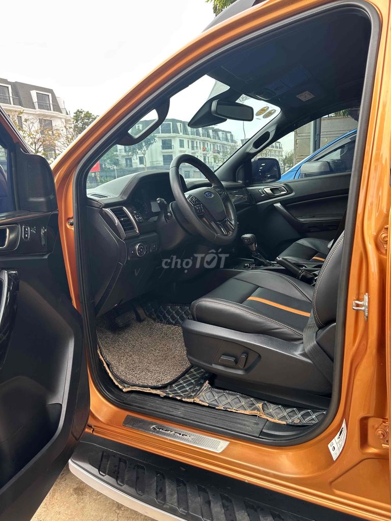 Ford Ranger 2019 WLIDTRACK 2.0 4x4 AT - 140000 km. Mua bán Ô tô tại Thành phố Buôn Ma Thuột Đắk Lắk được đăng bởi Trương Thanh hình 4