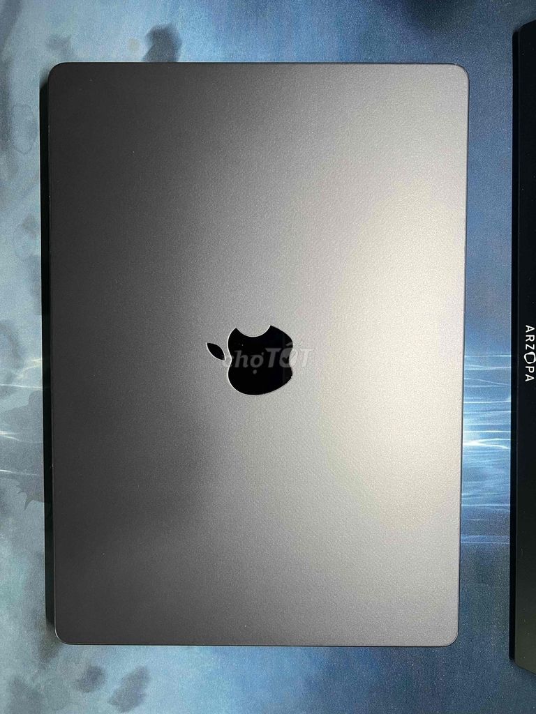 Macbook Pro M3, 18GB/512GB còn bảo hành