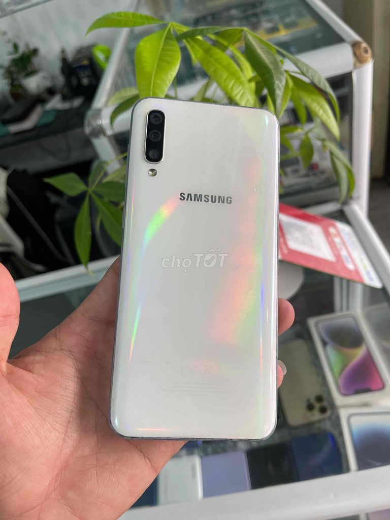 samsung A50 4/64 zin full 850k ạ. Mua bán Điện thoại tại Thị xã Phú Mỹ Bà Rịa - Vũng Tàu được đăng bởi Nguyễn Anh hình 1