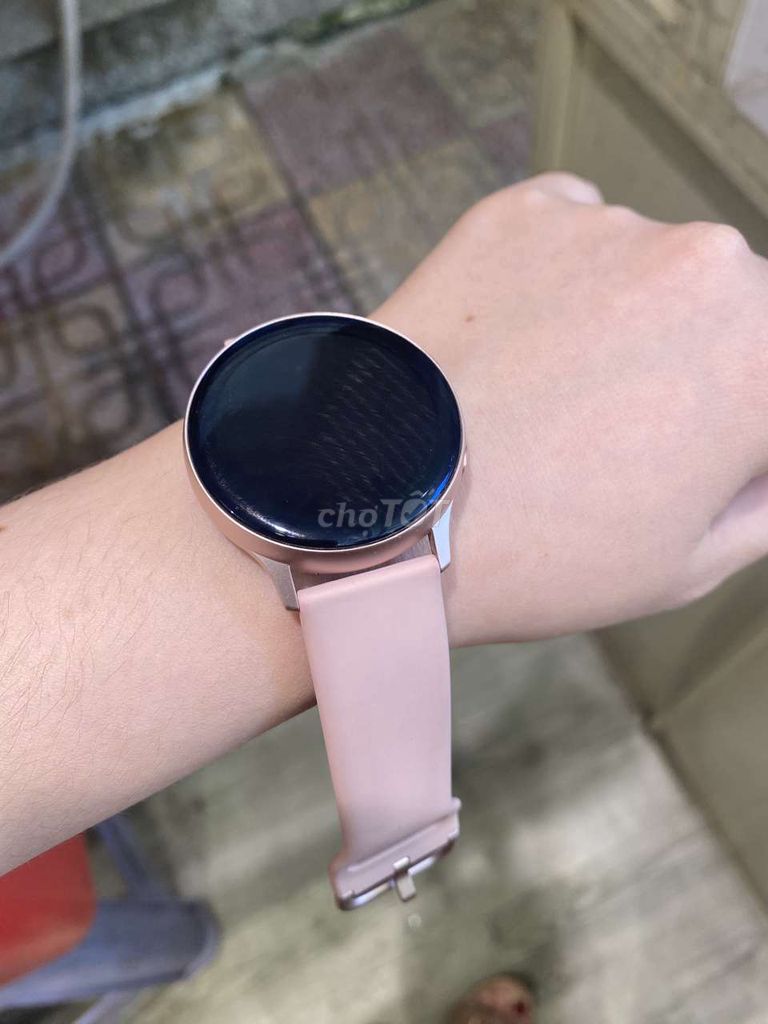 Samsung Active2 Hồng 95% mới. Mua bán Thiết bị đeo thông minh tại Thành phố Rạch Giá Kiên Giang được đăng bởi Nhơn hình 1
