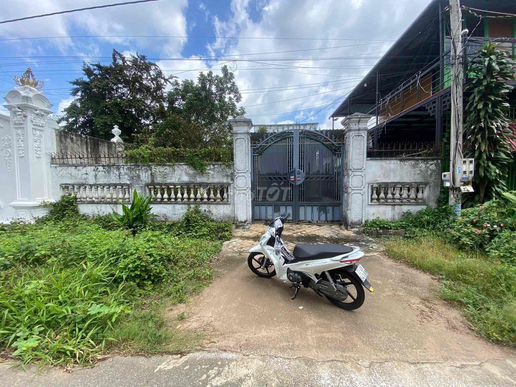 Bán nhà đường 52A, Hoà Long BR