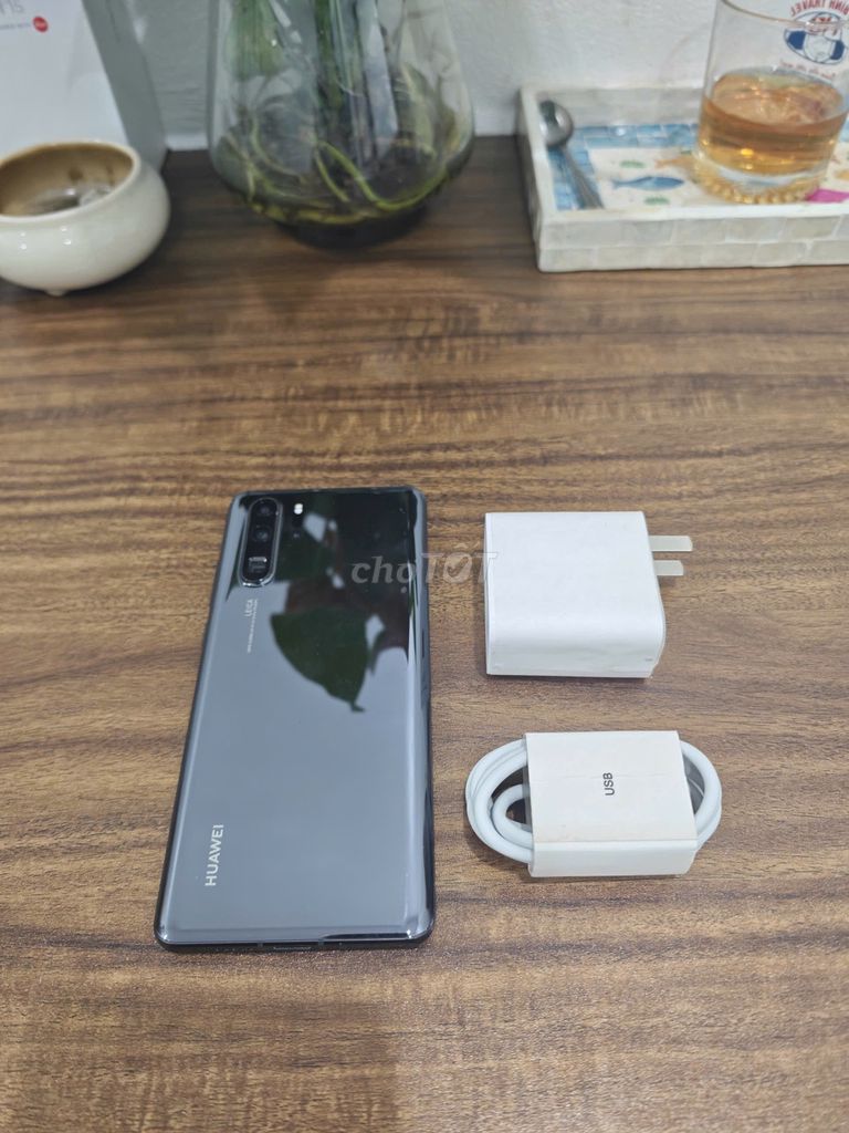 Huawei P30 Pro 8/256 Đen sạc cáp có ship COD. Mua bán Điện thoại tại Quận Hoàng Mai Hà Nội được đăng bởi Trần Ngọc Hiếu hình 1