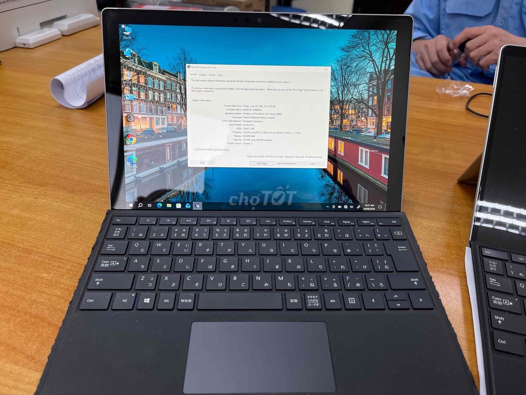 Microsoft Surface Pro 5 i5-7300U 8GB/256GB SSD Bạc. Mua bán Laptop tại Thị xã Phú Mỹ Bà Rịa - Vũng Tàu được đăng bởi Kiệt hình 1