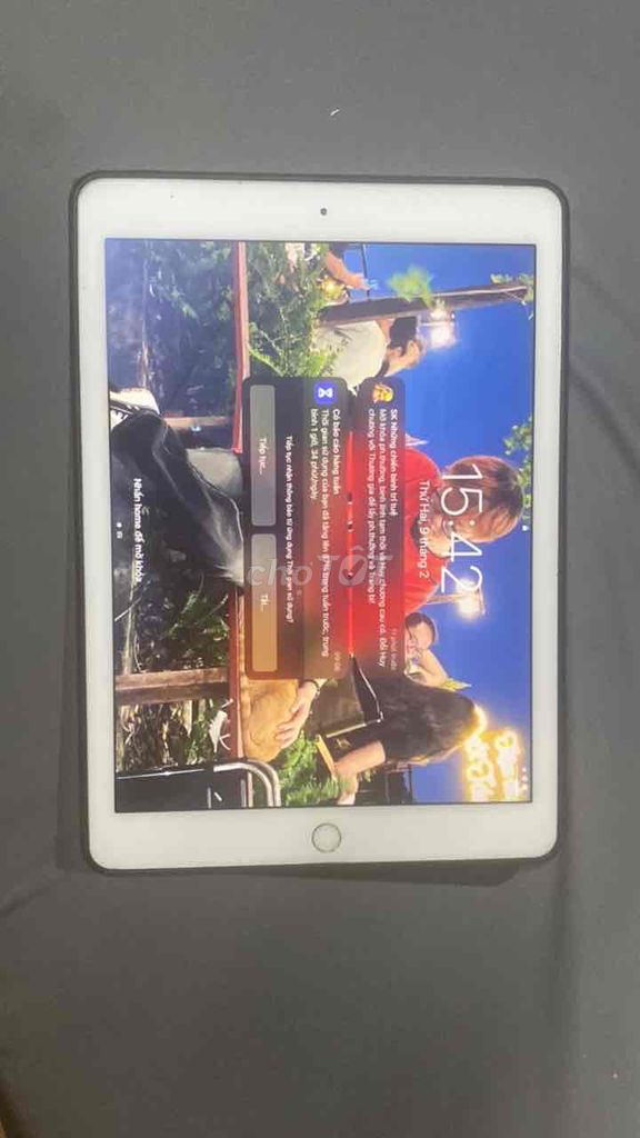 Apple iPad Air 2 156GB Trắng. Mua bán Máy tính bảng tại Quận 4 Tp Hồ Chí Minh được đăng bởi Nguyễn Quốc Huy hình 1