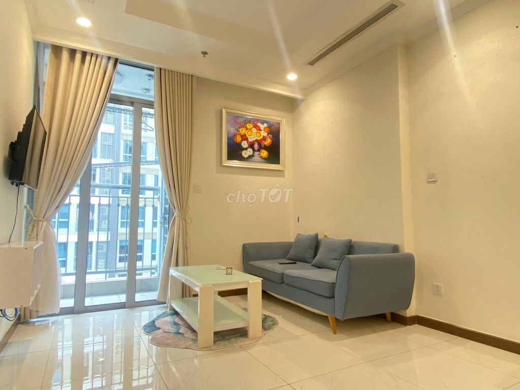 Bán rất gấp căn 1 PN, full nội thất, Vinhomes Central Park view đẹp