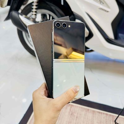 Z Flip 5 Ram 8/512Gb Zin nguyên bản. Mua bán Điện thoại tại Thành phố Tây Ninh Tây Ninh được đăng bởi Mỹ Vy Store Mobile Tây Ninh