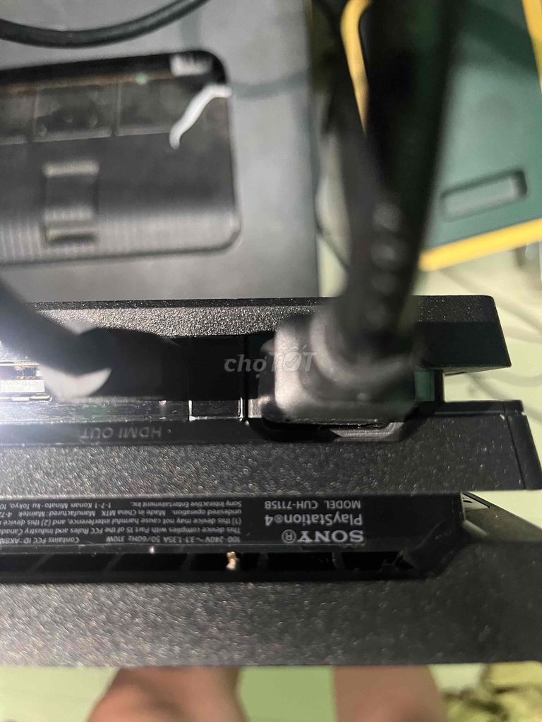 Máy chơi game Sony PS4 Pro 1TB Đen. Mua bán Thiết bị chơi game tại Huyện Nhà Bè Tp Hồ Chí Minh được đăng bởi Ngoc Dung hình 1