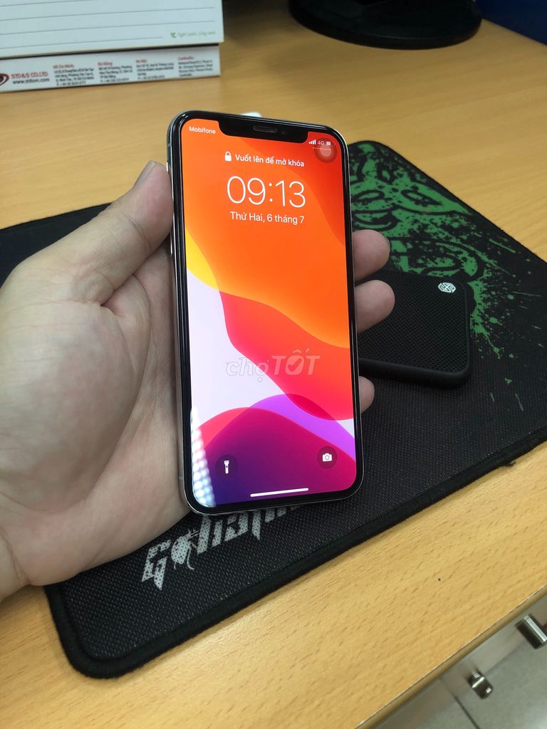 0906888585 - iPhone X, QT, 256Gb, trắng, mới 97%