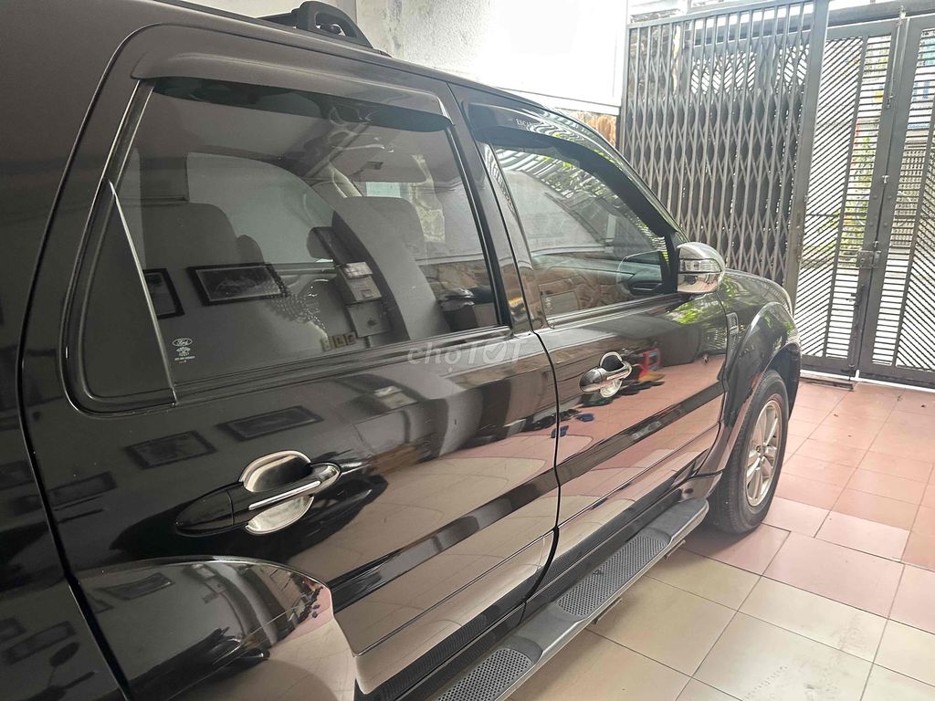 BÁN XE ĐỂ ĐI ĐỊNH CƯ MỸ GẤP ford Escape 2010. Mua bán Ô tô tại Quận Bình Thạnh Tp Hồ Chí Minh được đăng bởi Truong Hanh hình 4