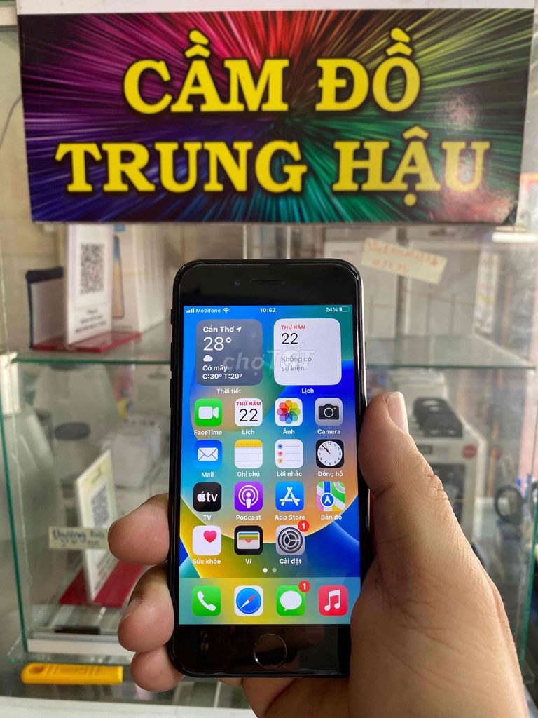 Apple iPhone SE2 64GB Đen. Mua bán Điện thoại tại Quận Ninh Kiều Cần Thơ được đăng bởi CẦM ĐỒ TRUNG HẬU   hình 1