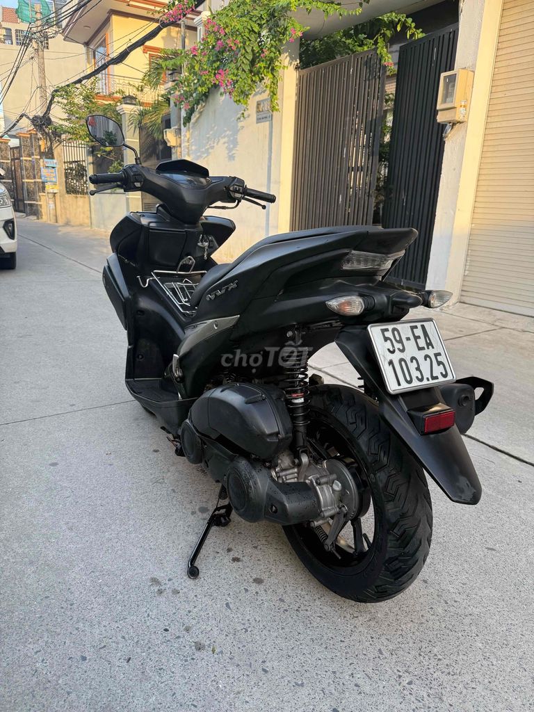 YAMAHA NVX 2017 ABS chinh chủ máy zin êm. Mua bán Xe máy tại Quận 7 Tp Hồ Chí Minh được đăng bởi Gia Bảo  hình 7