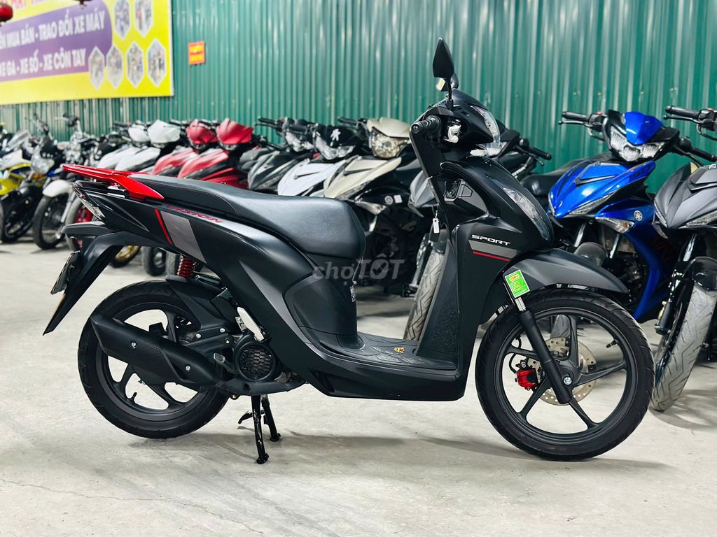 XE MÁYTHANH TÙNG_VISION ĐEN SPORT 2024 CÓ TRẢ GÓP. Mua bán Xe máy tại Quận Nam Từ Liêm Hà Nội được đăng bởi THANH TÙNG hình 3