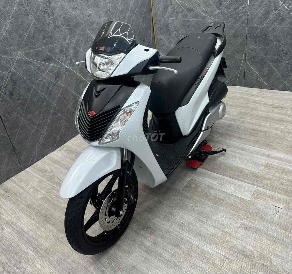 Скутер SH Italia 2011 150i SM1096 Хошимин