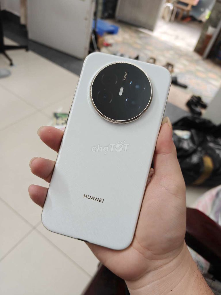 Huawei Mate 70 Air(12/512)likenew fullbox có gl. Mua bán Điện thoại tại Quận 5 Tp Hồ Chí Minh được đăng bởi Strawberry Táo hình 1