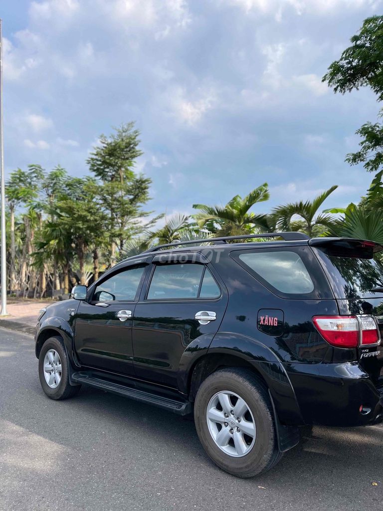 Toyota Fortuner 2011 2.7V - 139 km. Mua bán Ô tô tại Huyện Trảng Bom Đồng Nai được đăng bởi Tây Thi hình 4