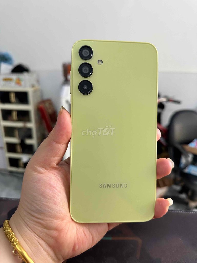 Samsung Galaxy A15 128GB Vàng chanh. Mua bán Điện thoại tại Quận Hoàng Mai Hà Nội được đăng bởi Phương Mai hình 1